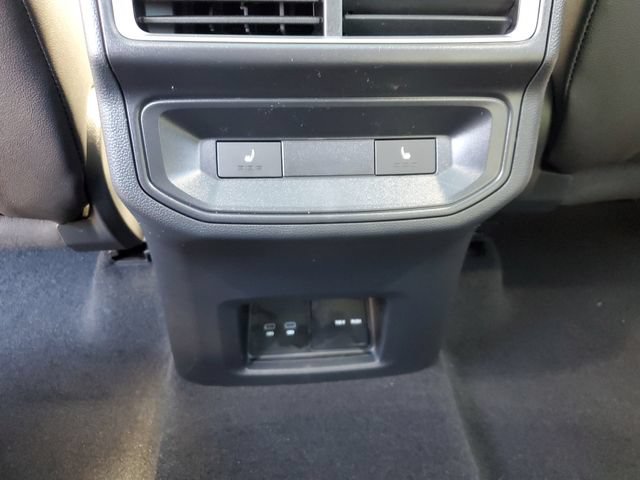 New 2026 Volkswagen Atlas Cross Sport SEL R-Line AWD/4WD image 12