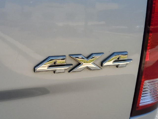 Used 2019 RAM 1500 Express w/ Express Value Package AWD/4WD image 13