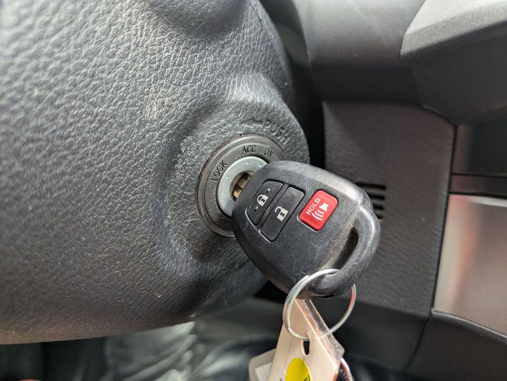 Used 2023 Toyota Tacoma SR image 16