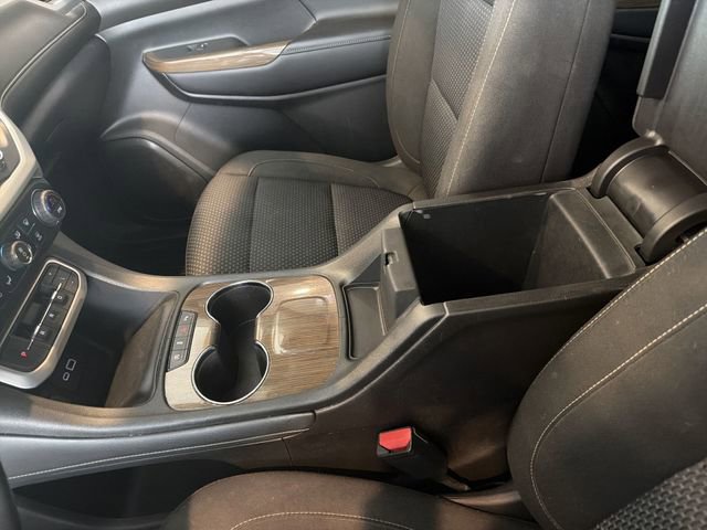 Used 2020 GMC Acadia SLE image 23