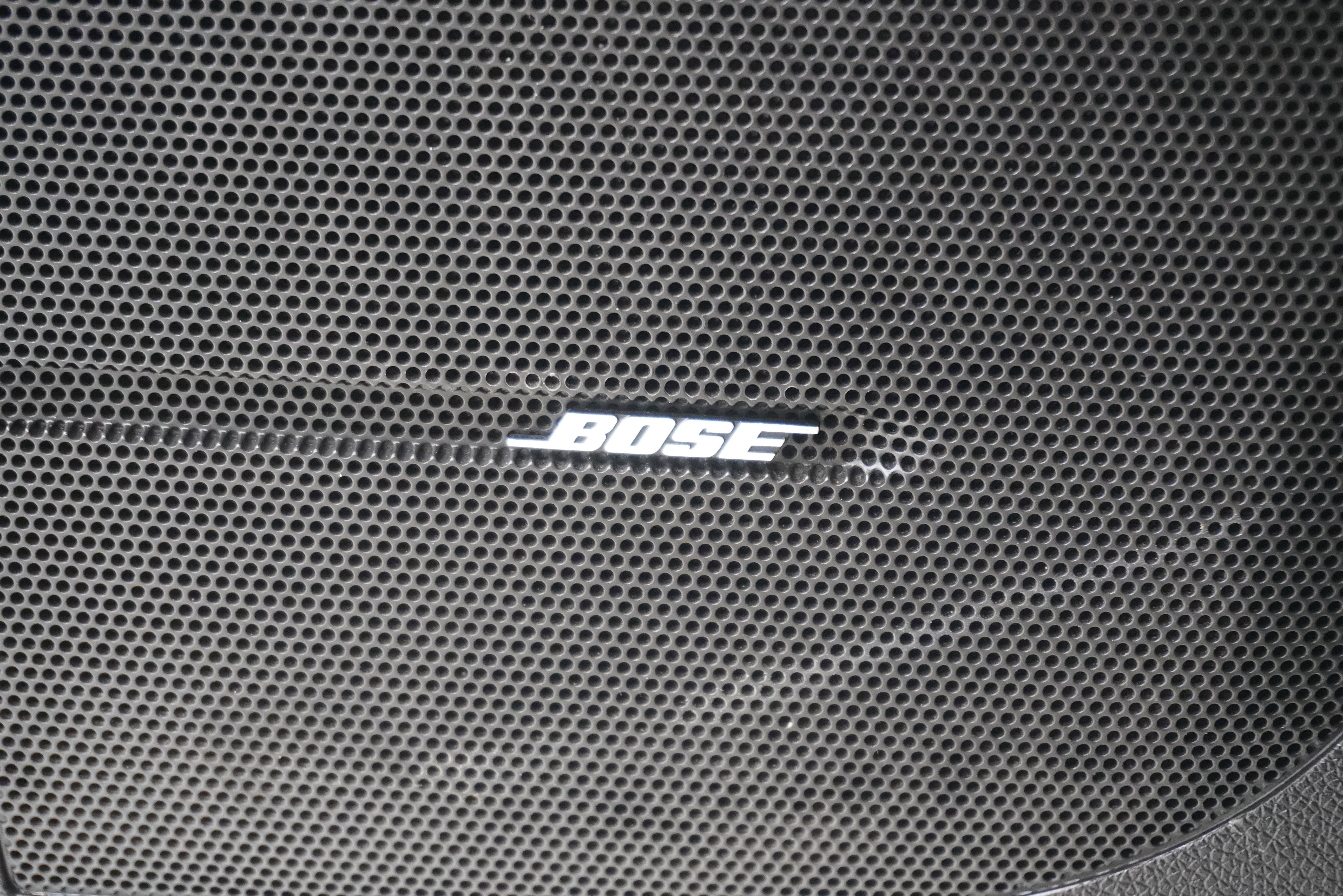 Used 2012 GMC Acadia SLT image 18