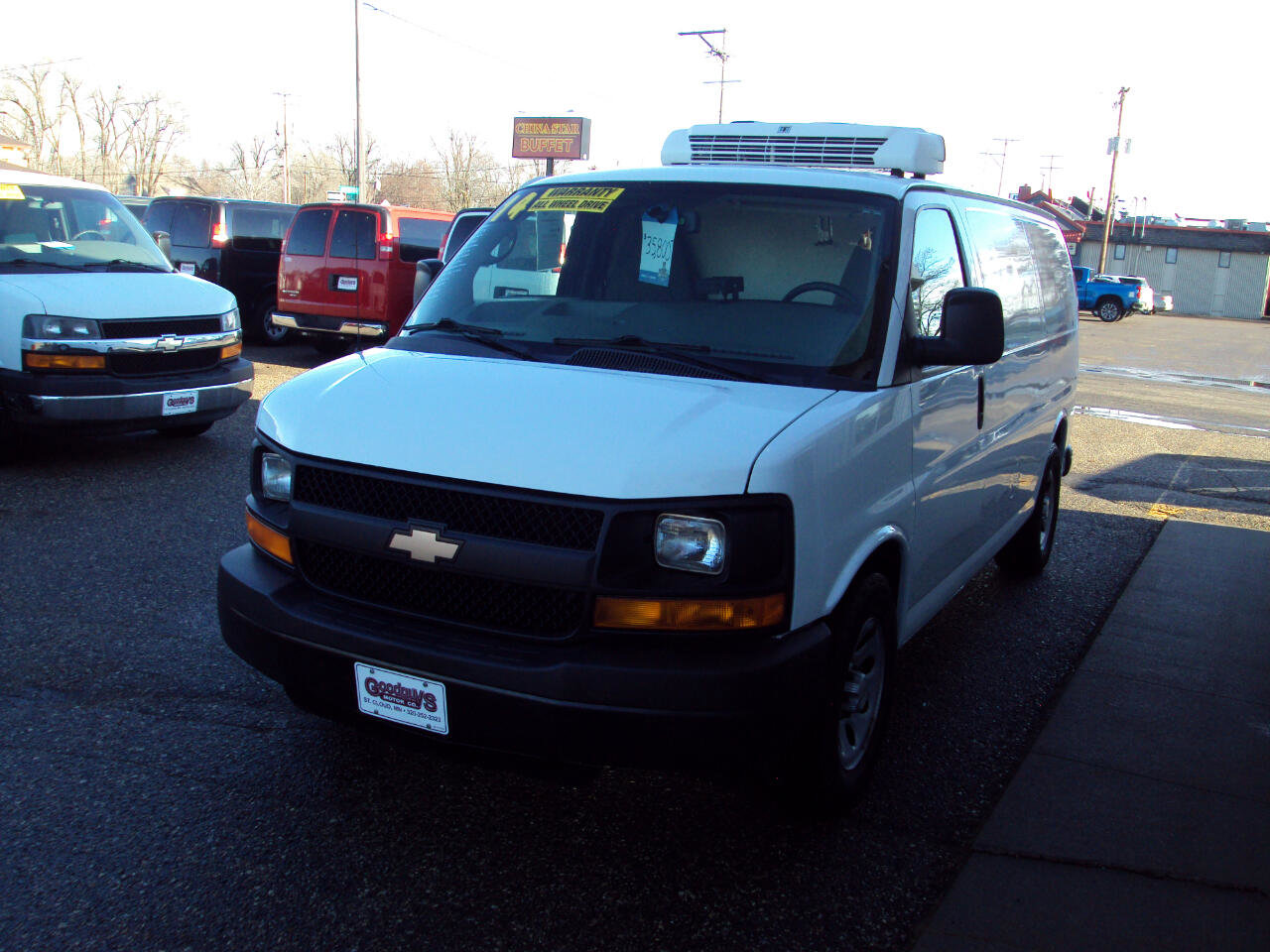 Used 2014 Chevrolet Express 1500 AWD image 4