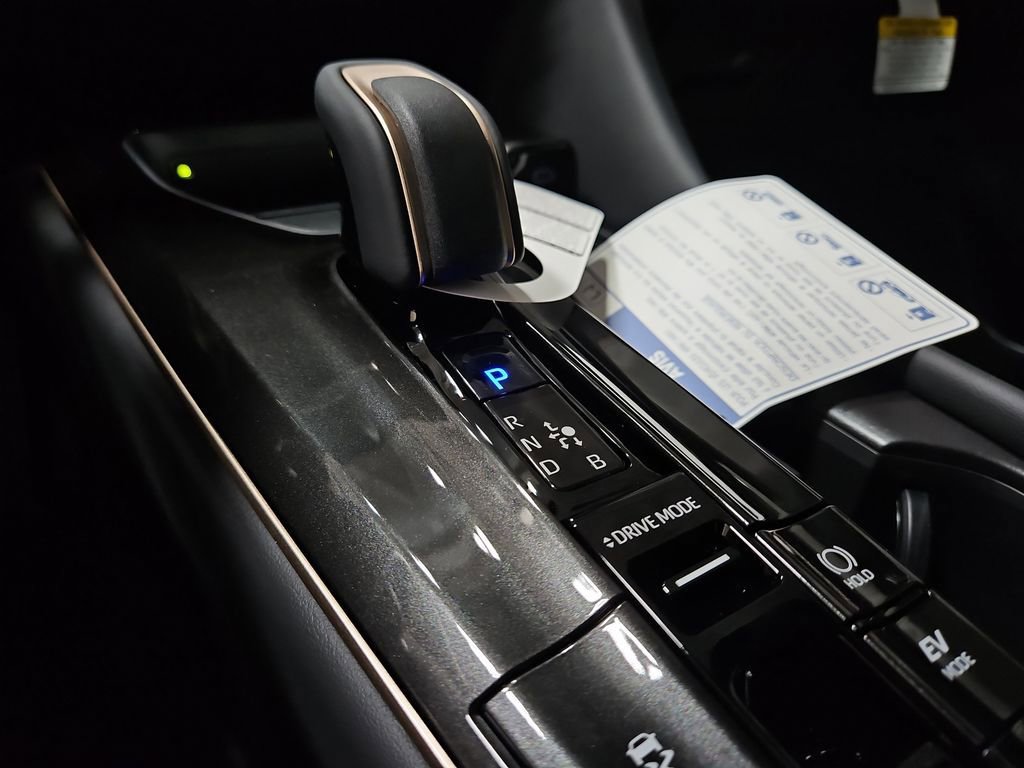 New 2026 Toyota Crown AWD/4WD image 21