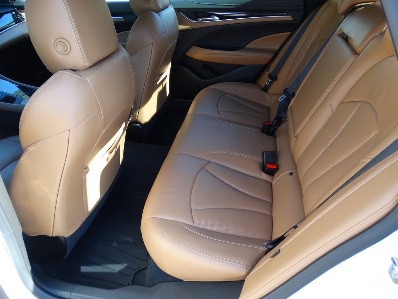 Used 2018 Buick LaCrosse Premium w/ Sun and Shade Package FWD image 37