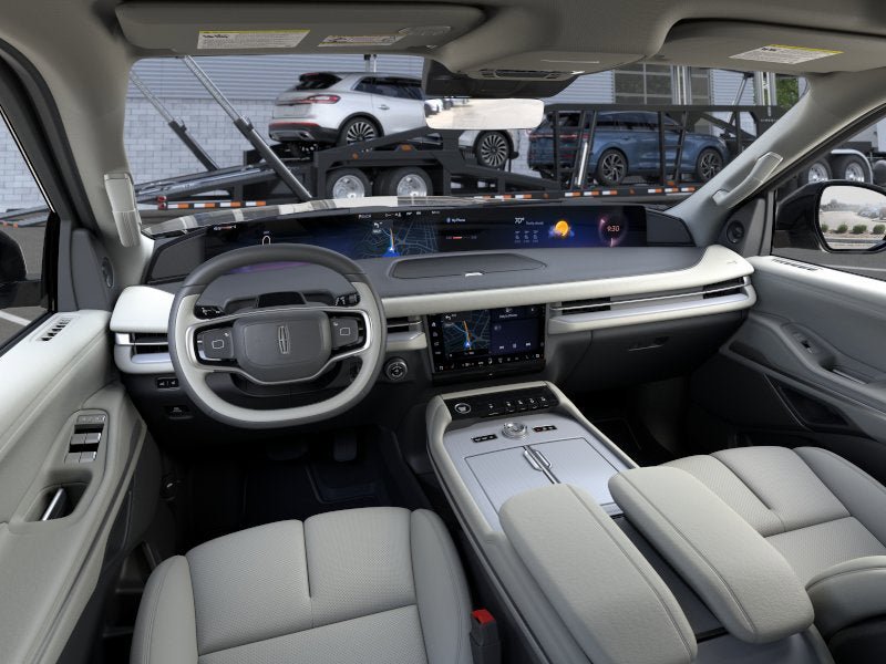 New 2026 Lincoln Navigator Reserve AWD/4WD image 9