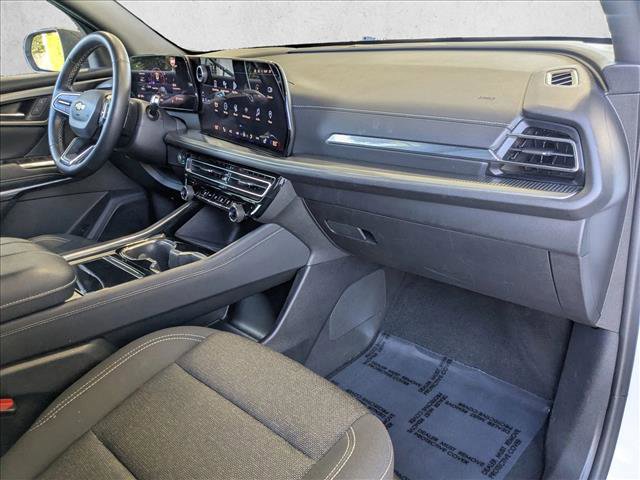 Used 2024 Chevrolet Traverse LT image 20