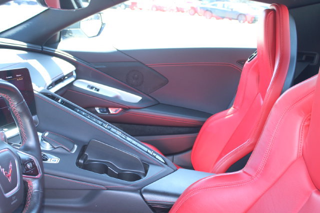 Used 2021 Chevrolet Corvette Stingray Convertible w/ Z51 Performance Package RWD image 32