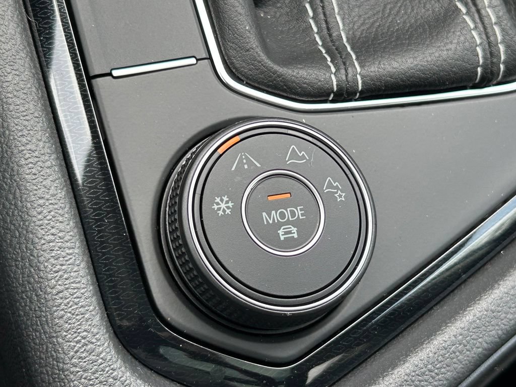 New 2026 Volkswagen Taos SEL AWD/4WD image 48