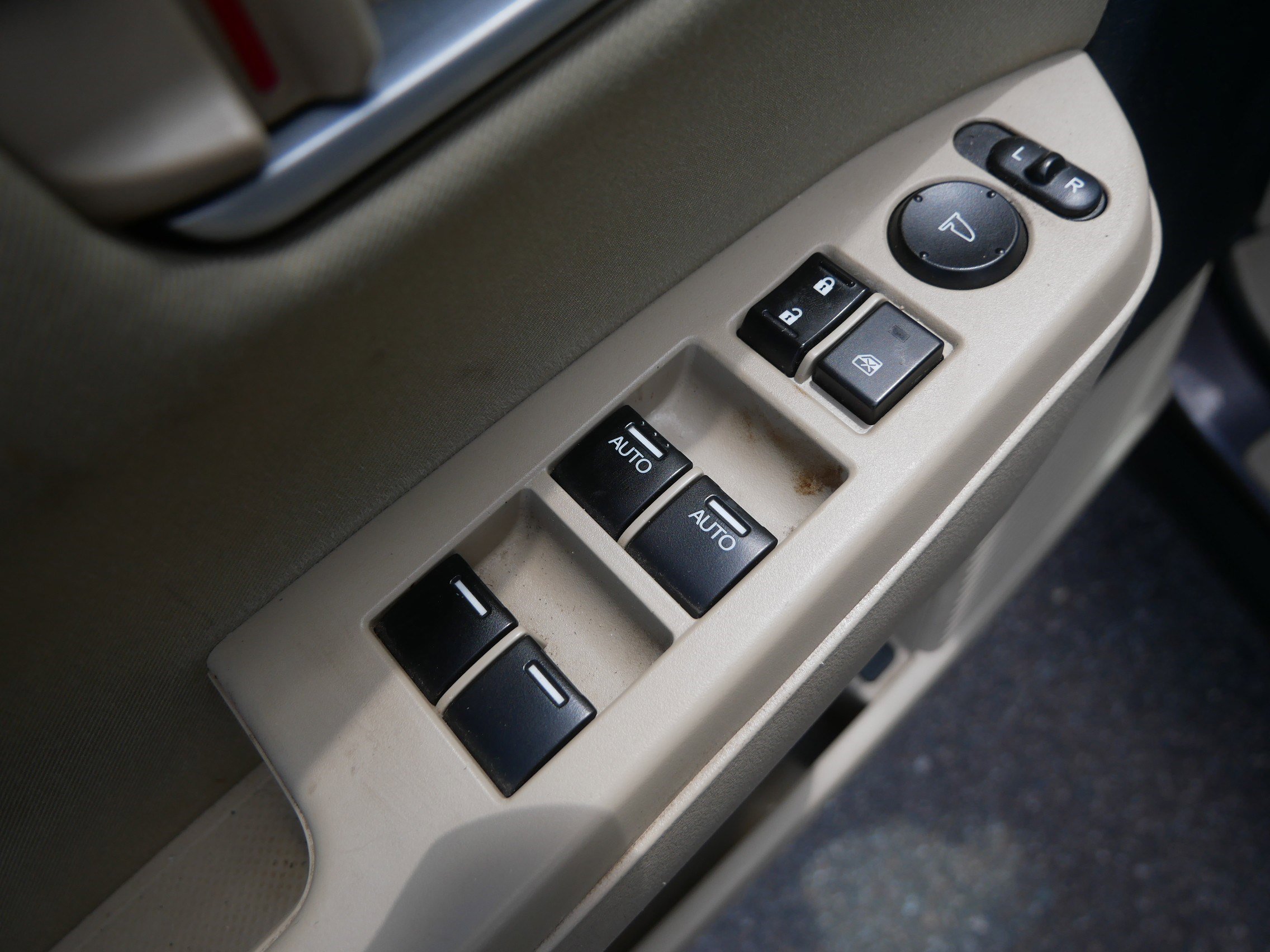 Used 2012 Honda Pilot EX image 21