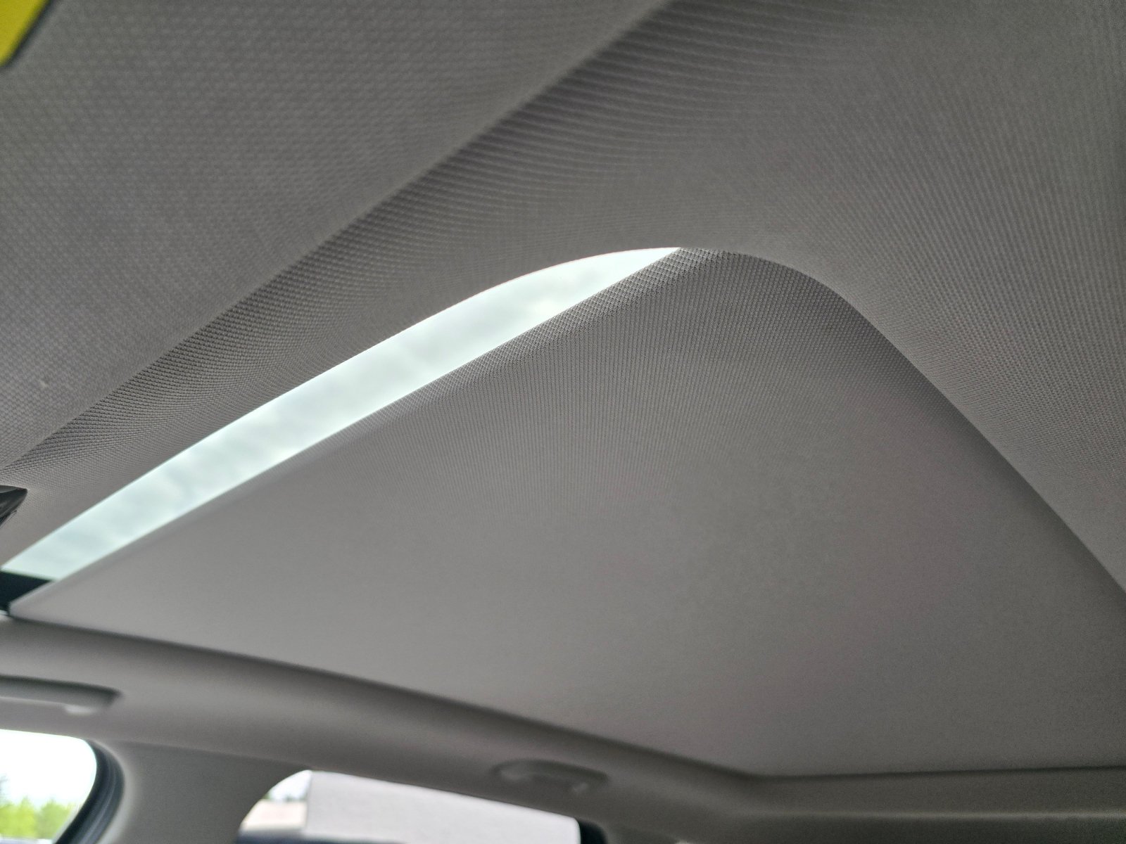 Used 2023 Kia Sorento S w/ Panoramic Sunroof Package FWD image 23