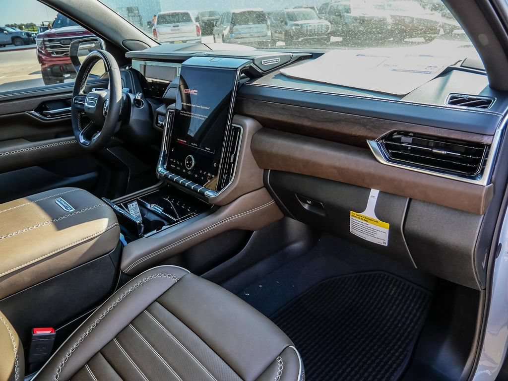 New 2027 GMC Yukon XL Denali Ultimate AWD/4WD image 17