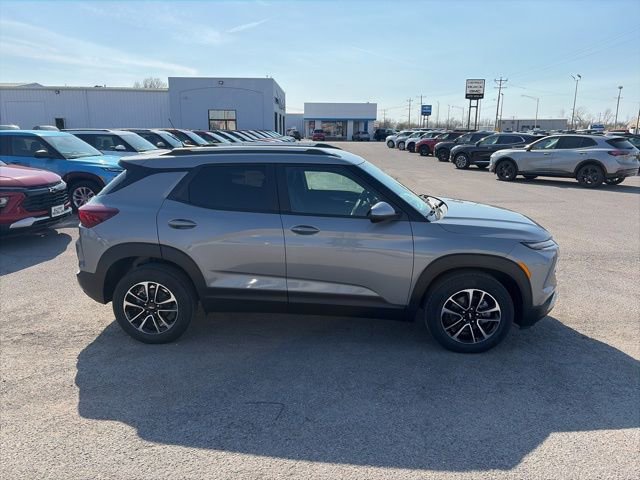 New 2026 Chevrolet TrailBlazer LT w/ Convenience Package FWD image 7