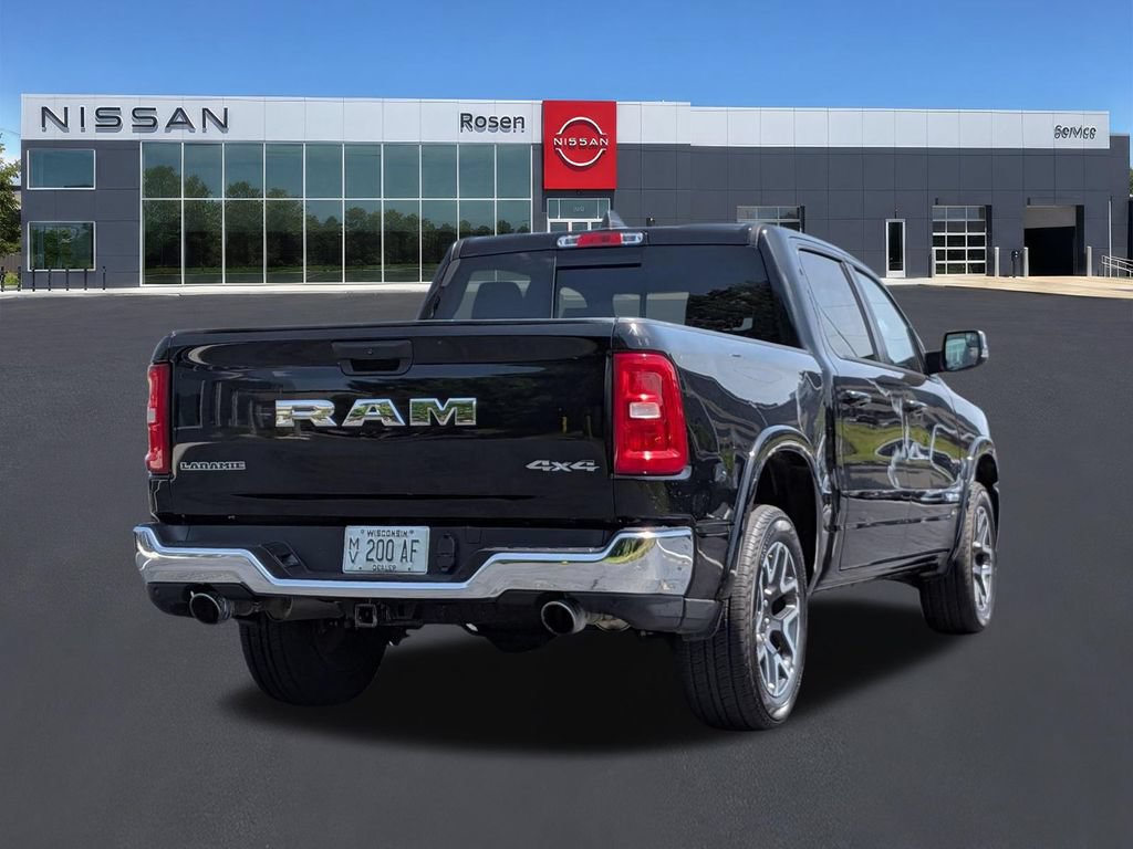 Used 2025 RAM 1500 Laramie AWD/4WD image 3