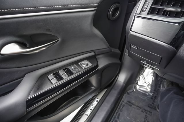 Certified 2024 Lexus ES 250 w/ Accessory Package (Z2) AWD/4WD image 12
