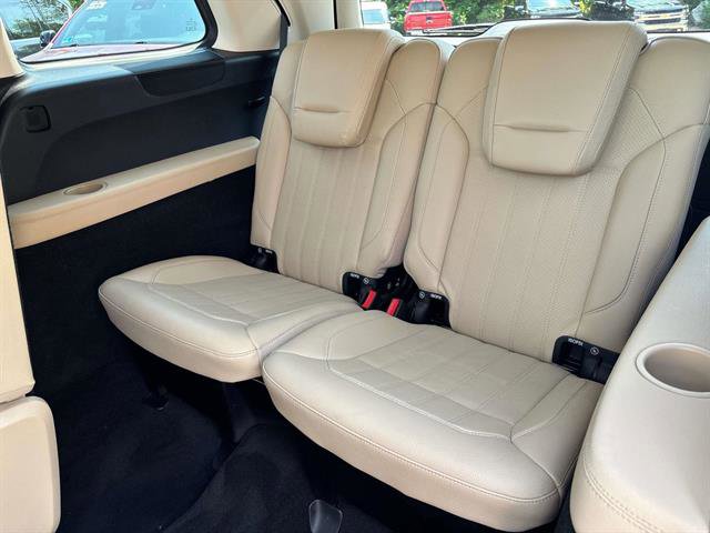Used 2017 Mercedes-Benz GLS 450 4MATIC w/ Premium Package image 11