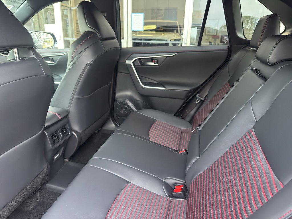 Used 2025 Toyota RAV4 XSE image 8