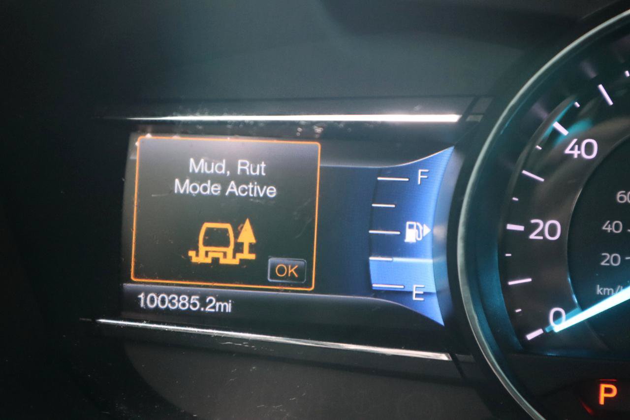 Used 2017 Ford Explorer XLT w/ Equipment Group 201A AWD/4WD image 83
