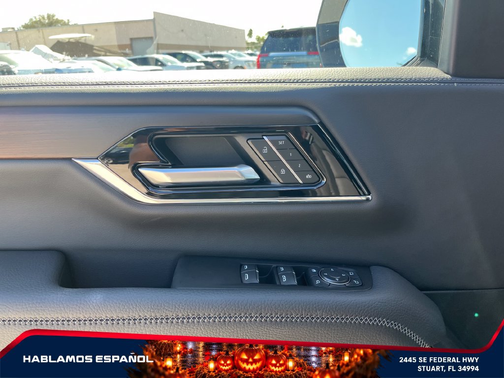 New 2026 GMC Yukon Denali w/ Denali Reserve Package AWD/4WD image 23