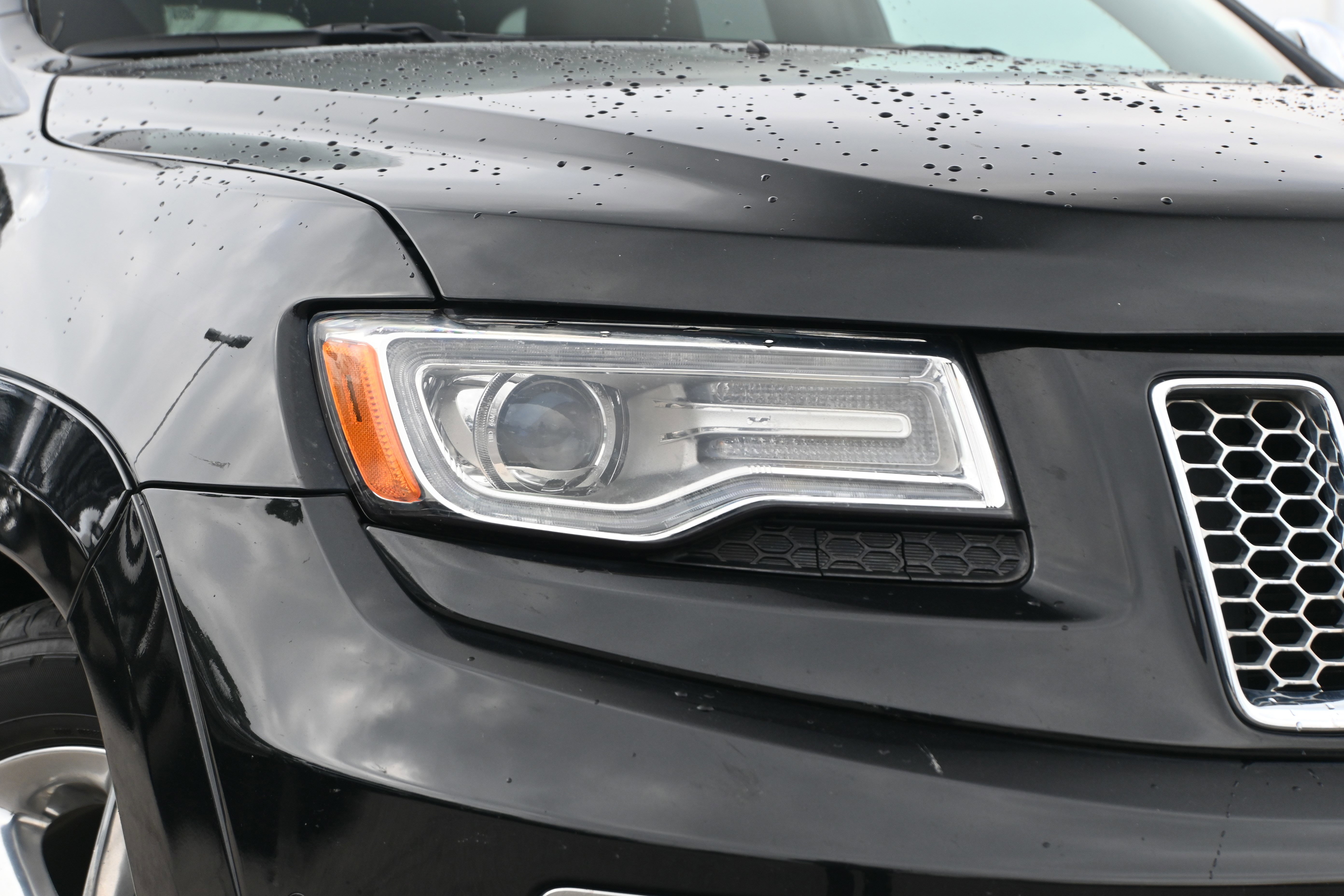 Used 2015 Jeep Grand Cherokee Summit image 26