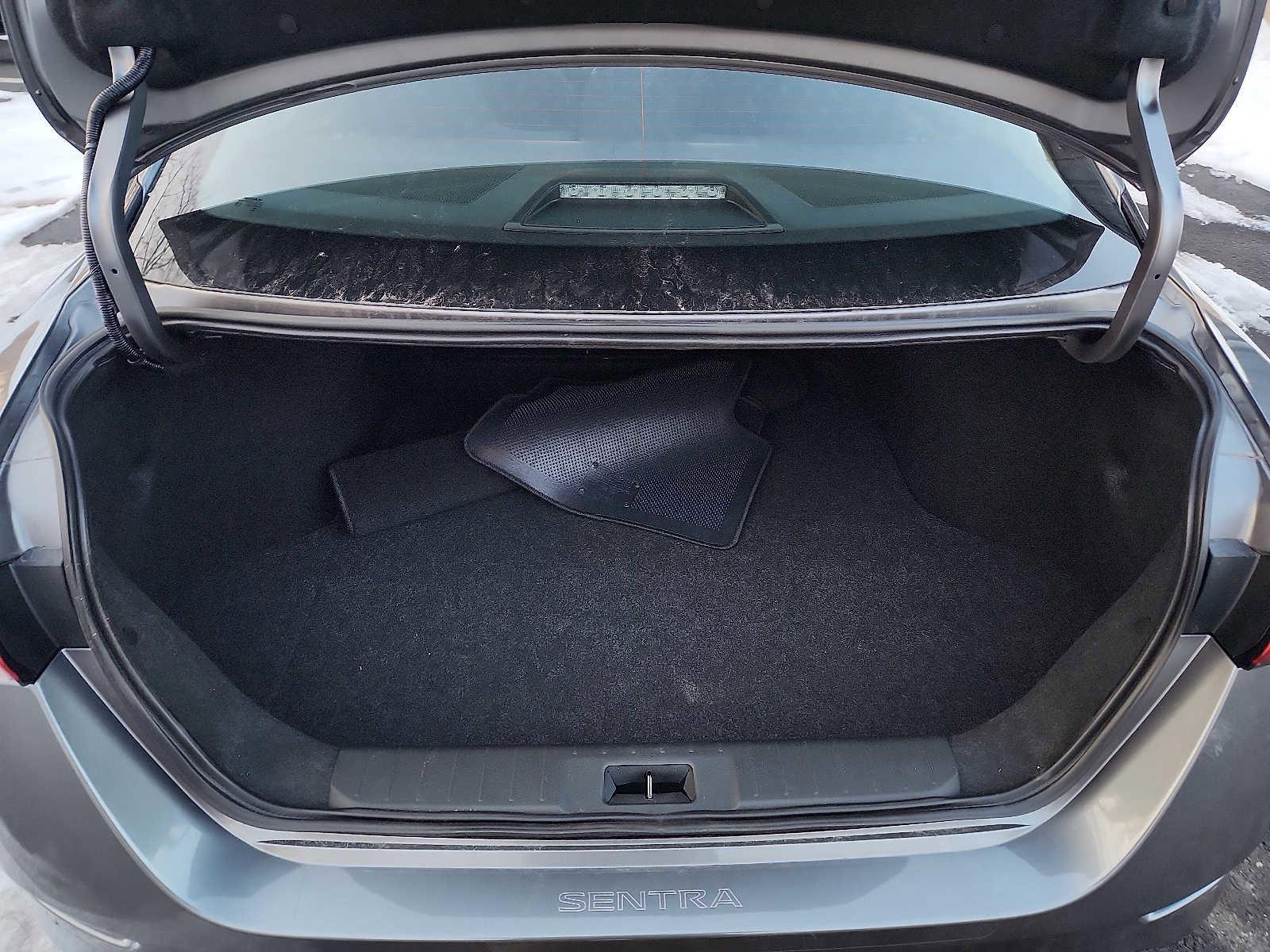 Certified 2025 Nissan Sentra SV w/ All-Weather Package image 27