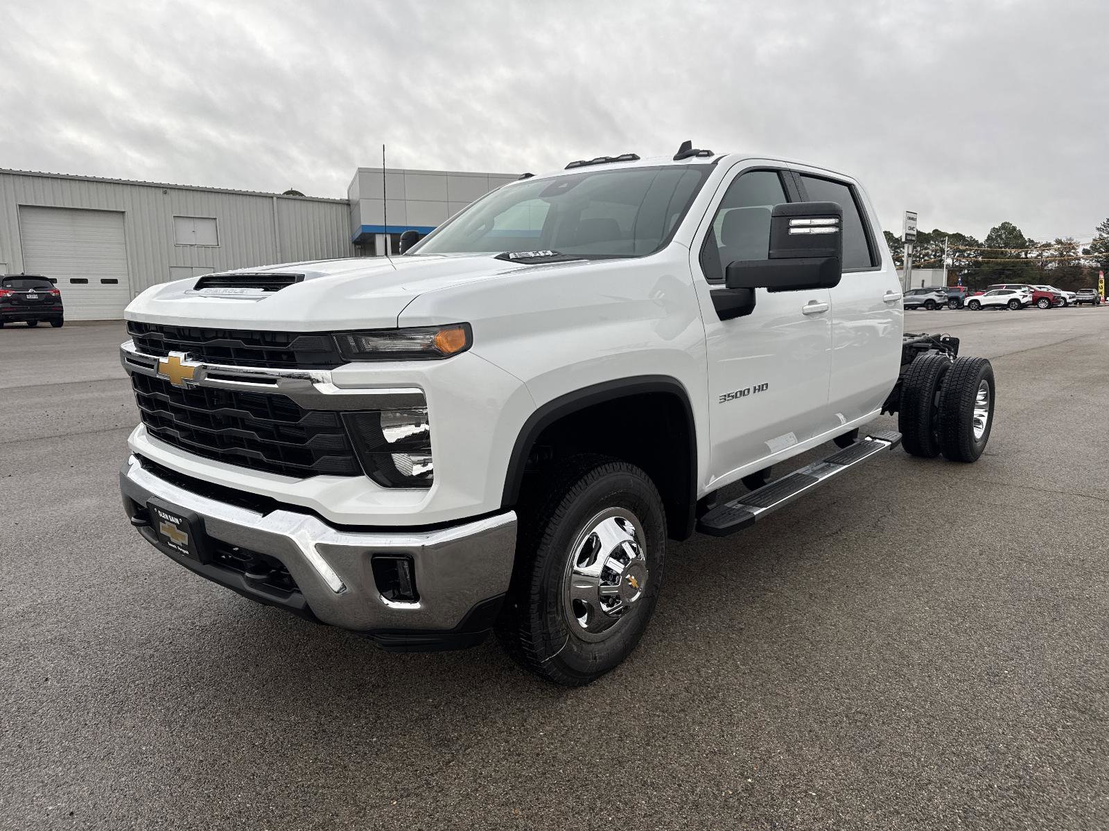 New 2026 Chevrolet Silverado 3500 LT w/ Convenience Package image 1