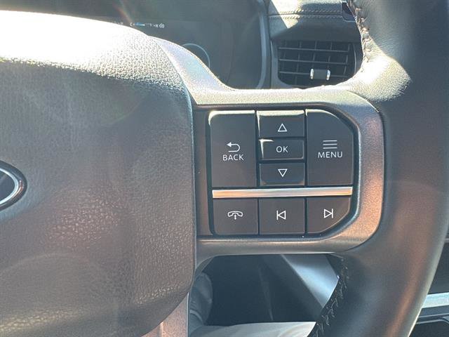 Used 2024 Ford F150 Lightning Lariat image 18