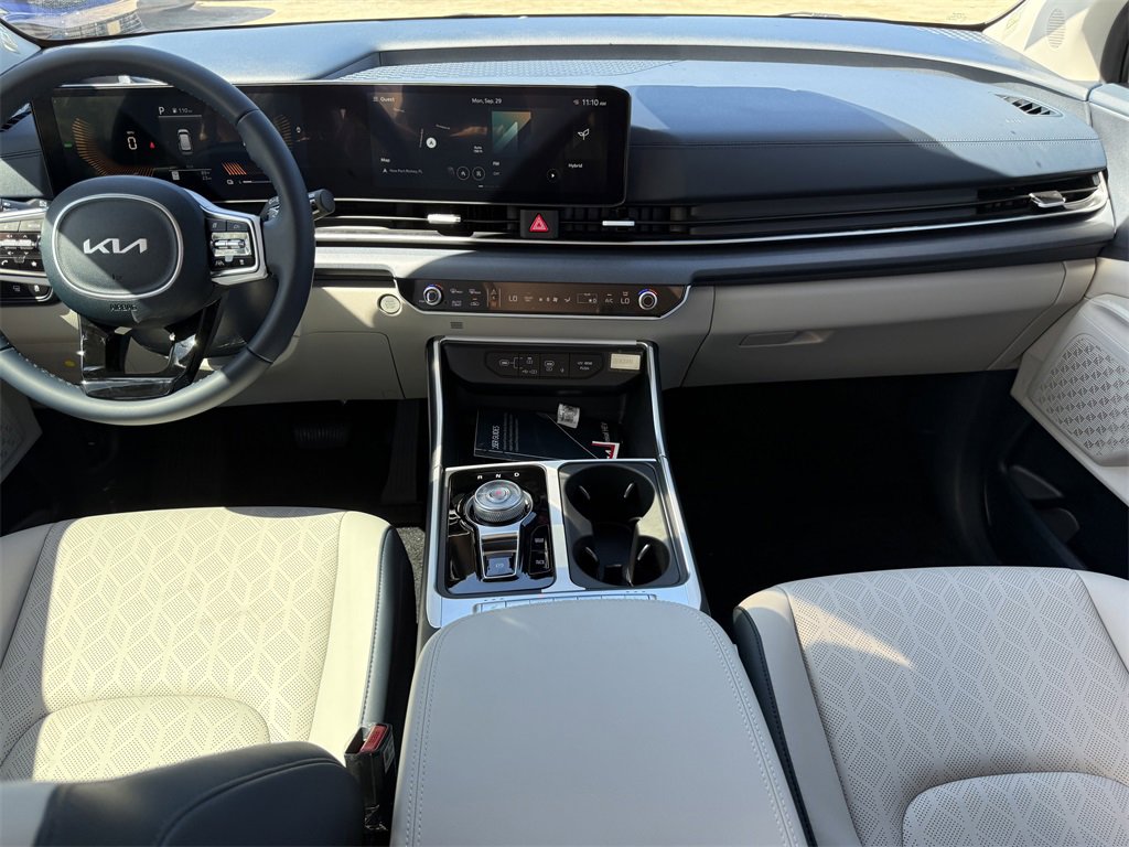 New 2026 Kia Carnival EX image 12