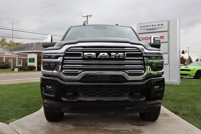 Used 2025 RAM 2500 Laramie image 6