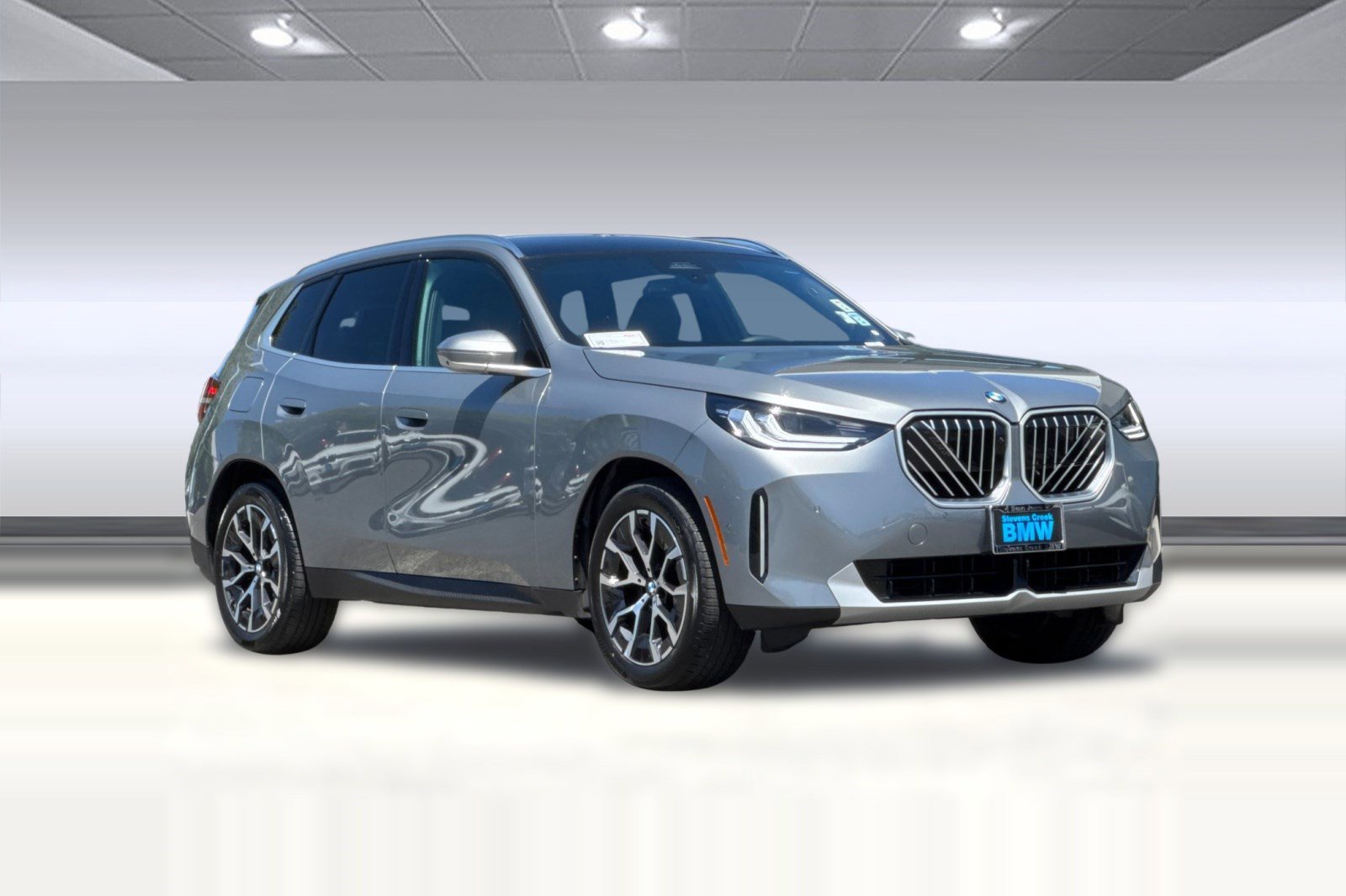 Used 2025 BMW X3 xDrive30i w/ Premium Package AWD/4WD image 6