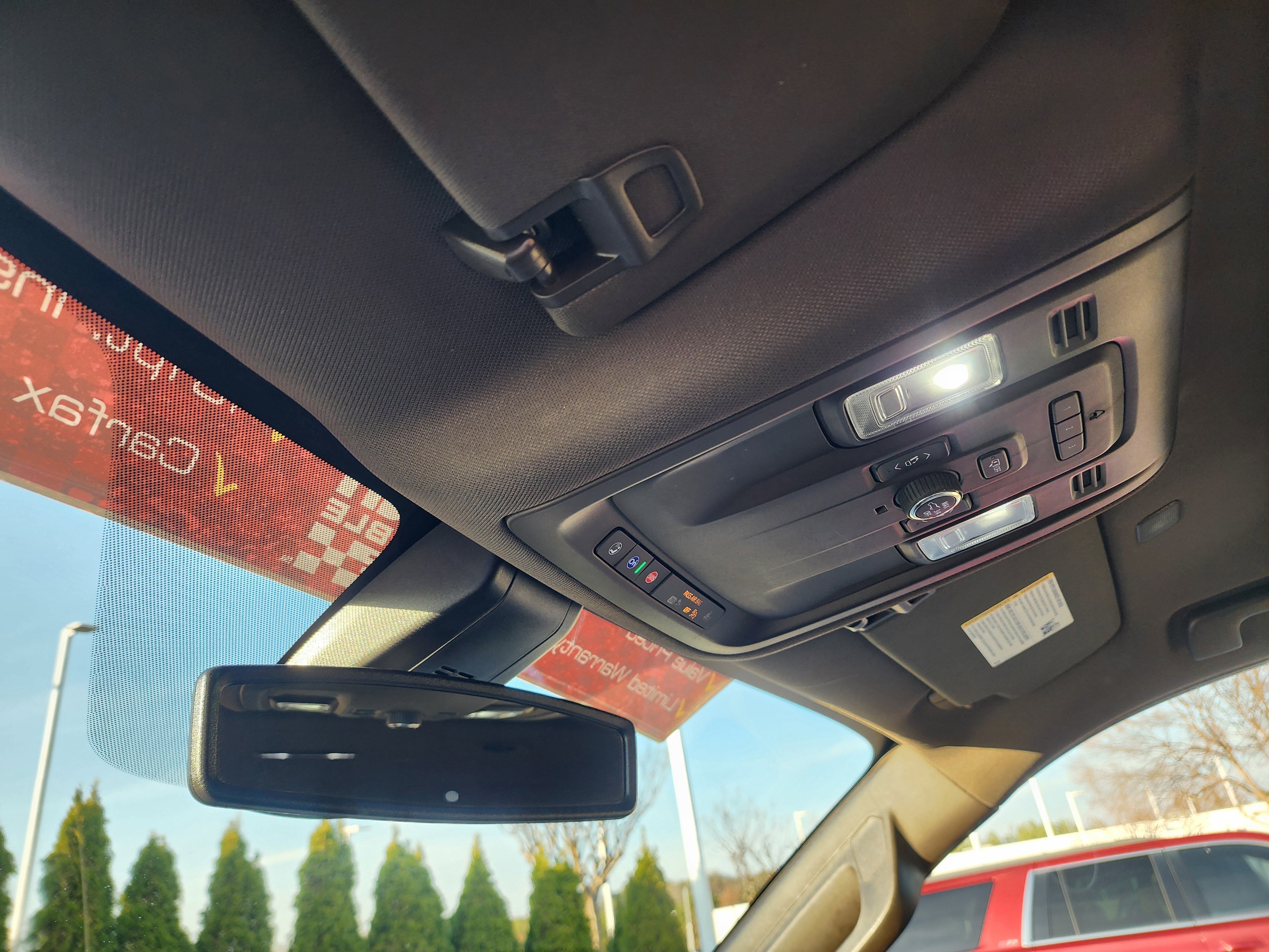 Used 2021 Chevrolet Suburban Z71 w/ Z71 Off-Road Package image 37