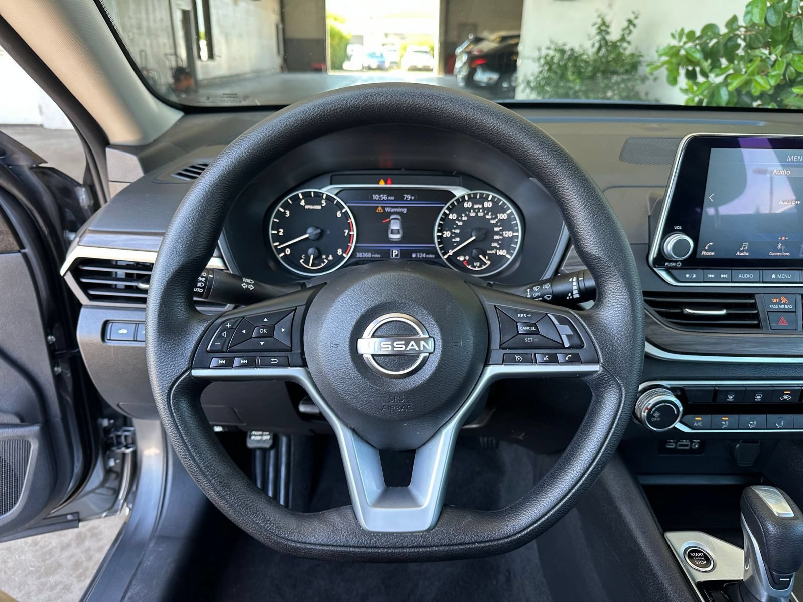 Used 2025 Nissan Altima 2.5 SV FWD image 29