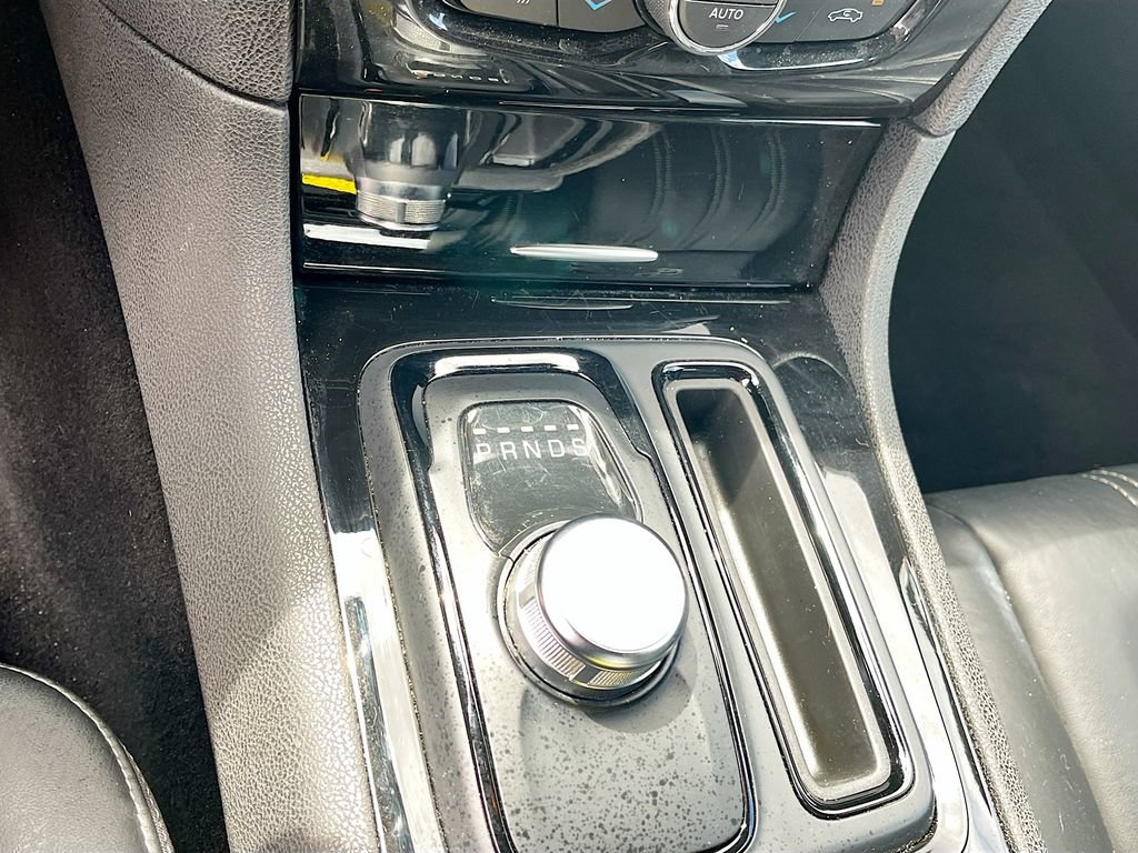 Used 2023 Chrysler 300 S RWD image 17