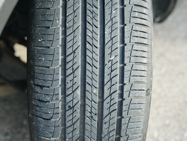 Used 2020 Ford Explorer Limited image 32