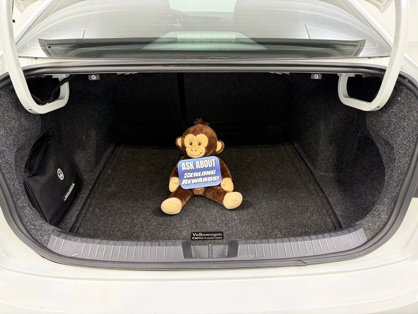 Used 2020 Volkswagen Jetta GLI FWD image 16