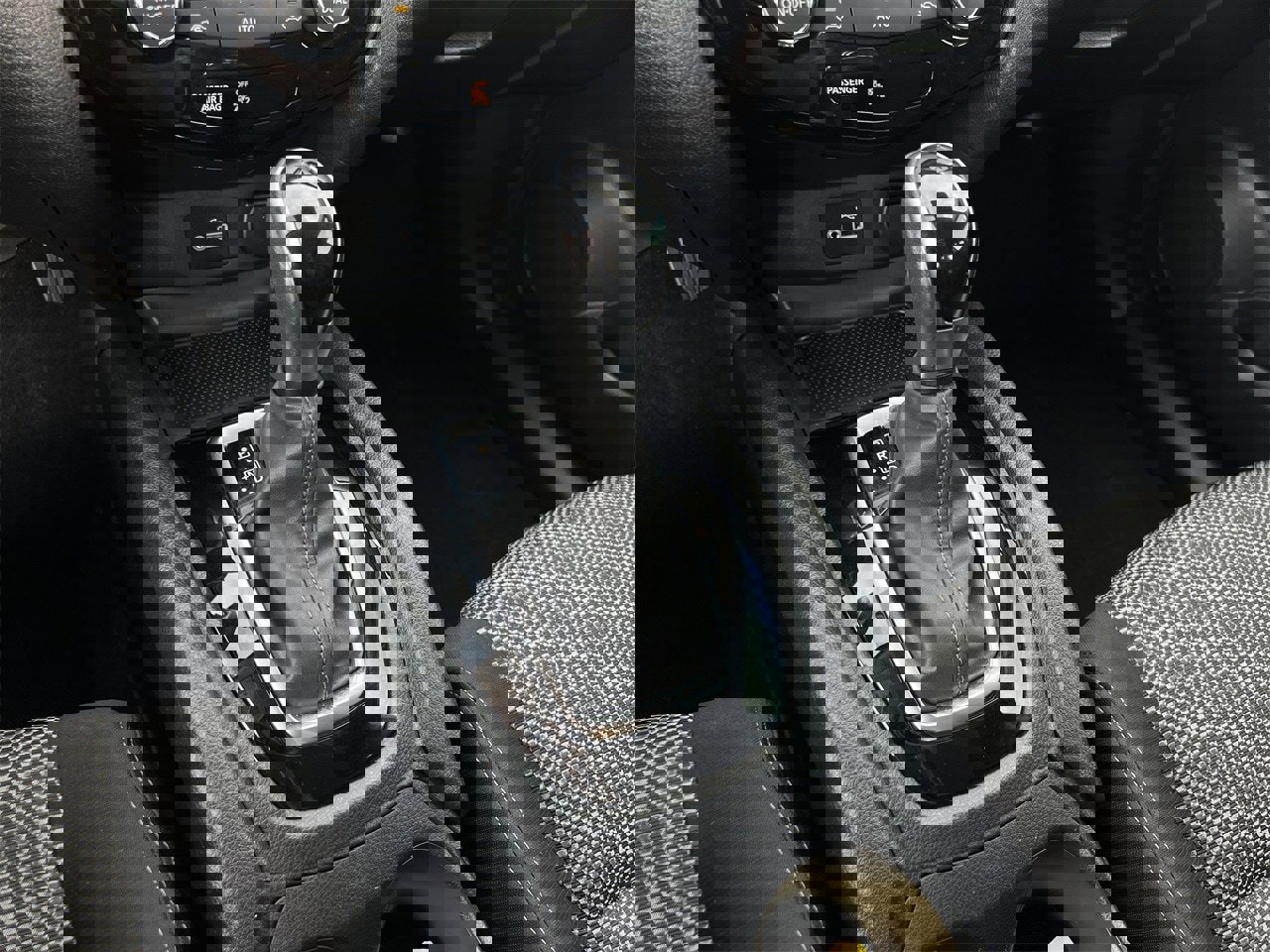 Certified 2021 Nissan Rogue Sport SV image 19