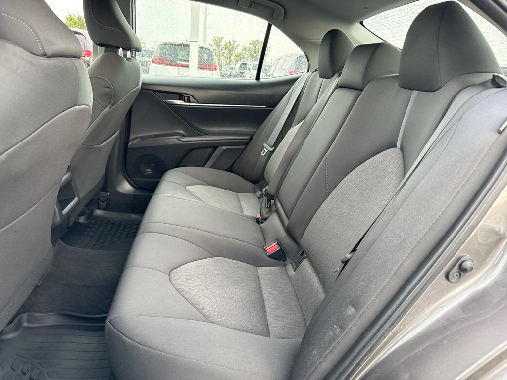 Used 2021 Toyota Camry LE FWD image 23
