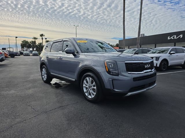Certified 2022 Kia Telluride LX image 1