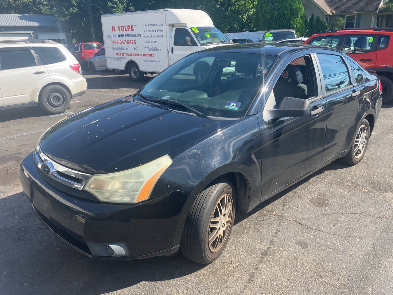 Used 2010 Ford Focus SE