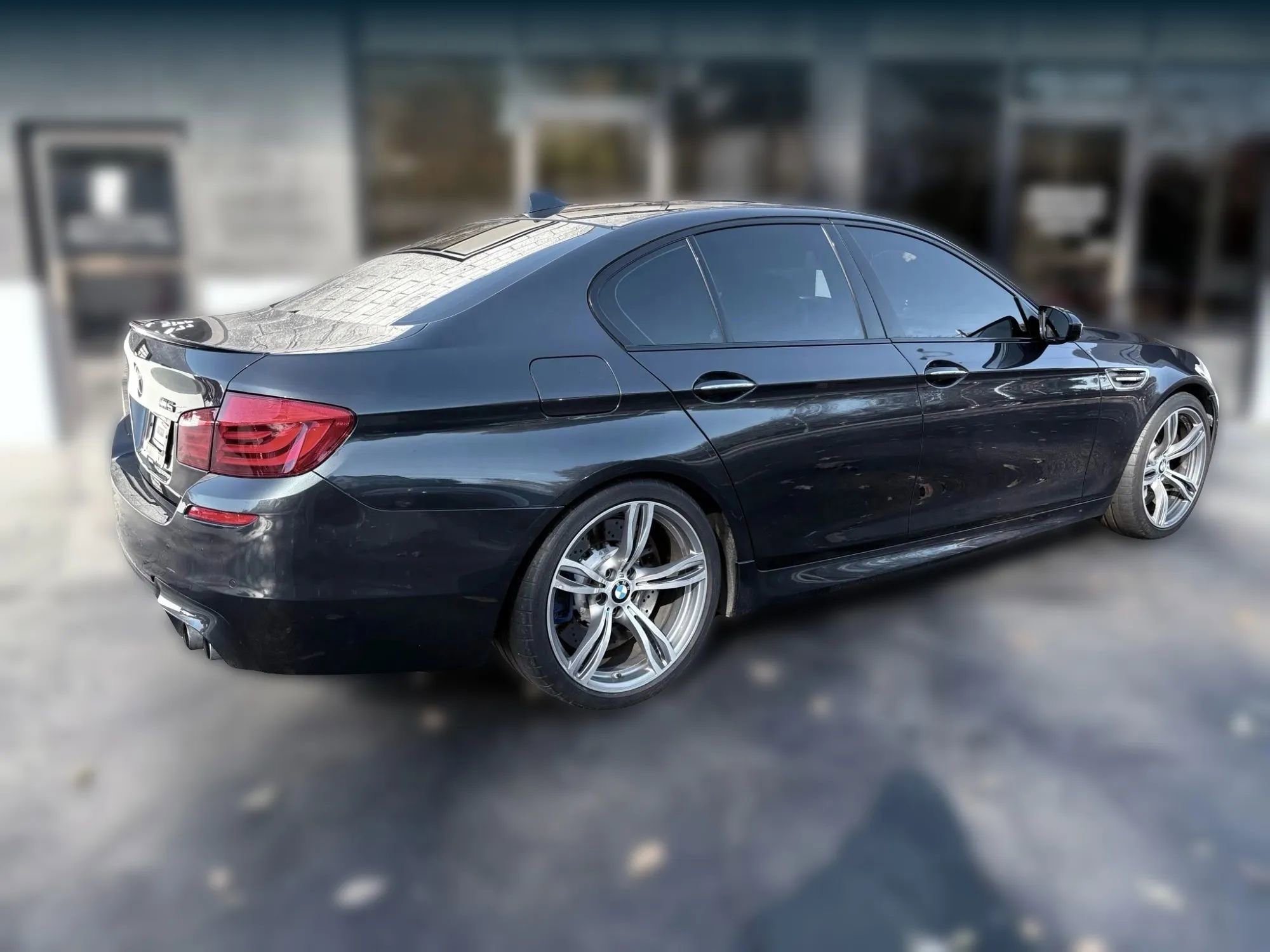 Used 2013 BMW M5 Sedan 4D w/ Executive Pkg RWD image 5