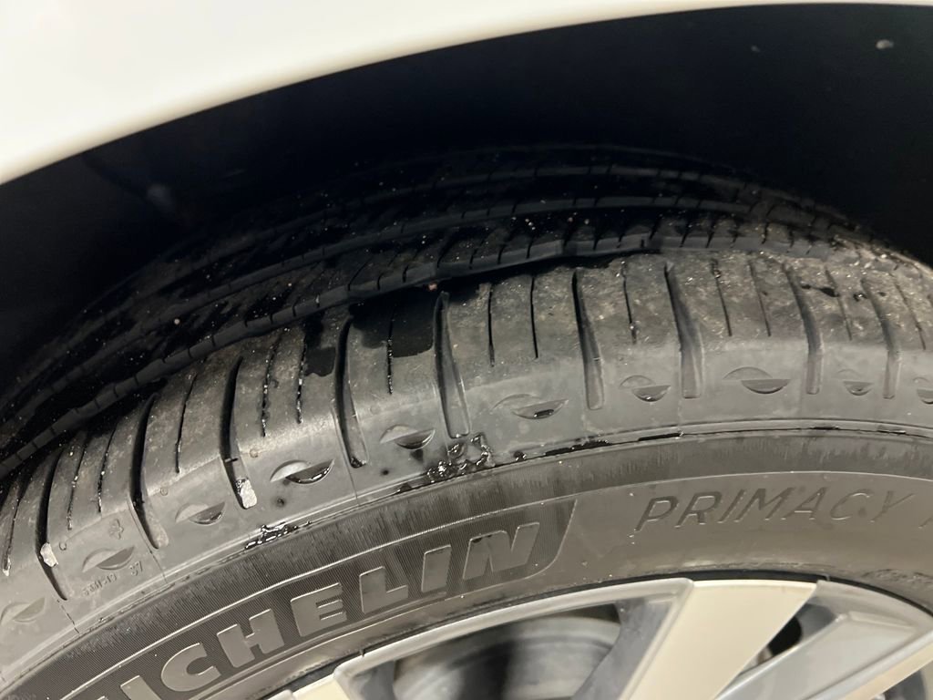 Used 2023 Chevrolet Equinox LT image 11