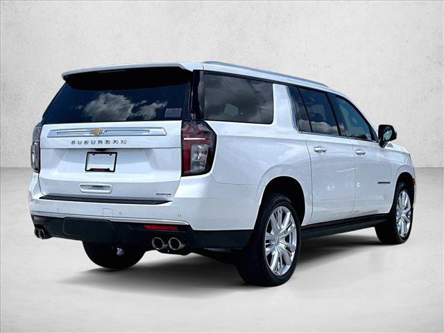 Used 2024 Chevrolet Suburban High Country w/ Premium Package AWD/4WD image 2
