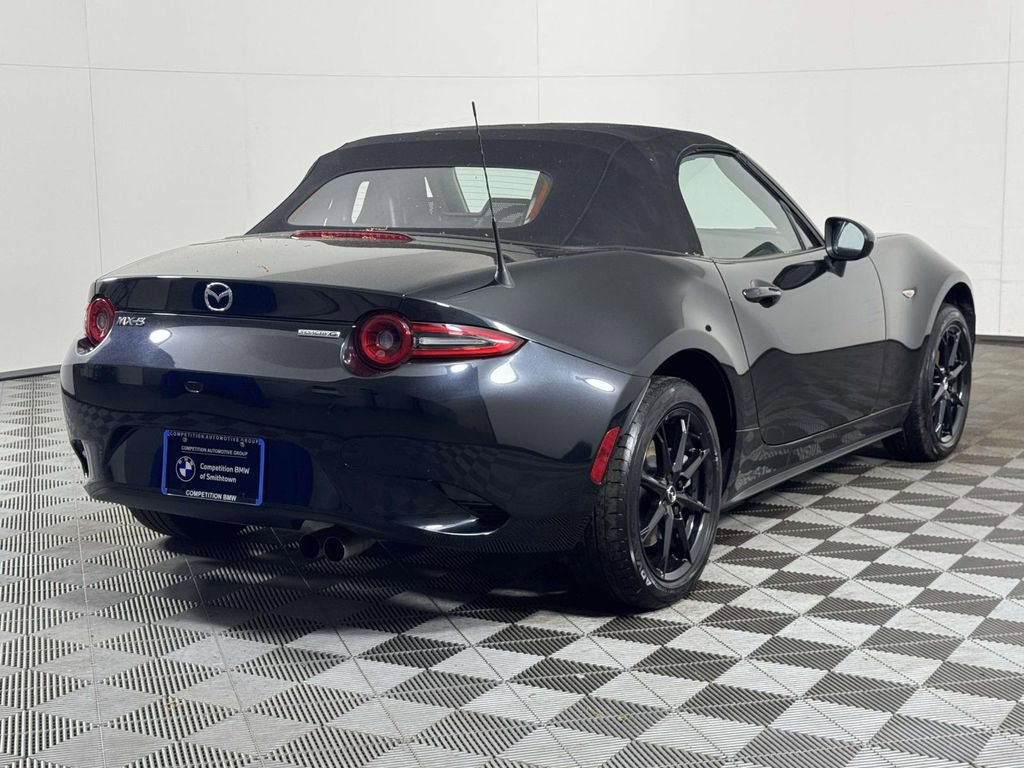 Used 2024 MAZDA MX-5 Miata Sport RWD image 10