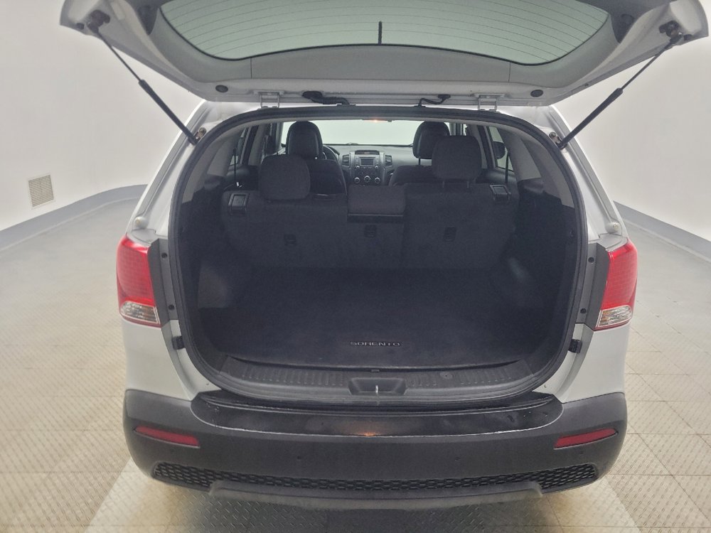 Used 2013 Kia Sorento LX w/ Convenience Pkg image 29