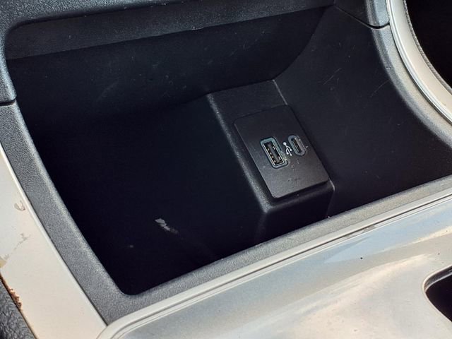 Used 2024 Ford Edge SEL image 13