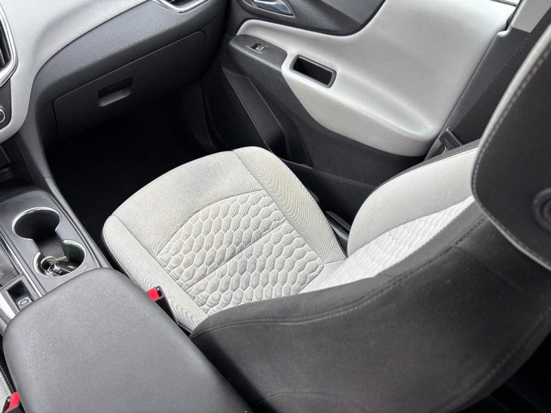 Used 2020 Chevrolet Equinox LS w/ LS Convenience Package image 14