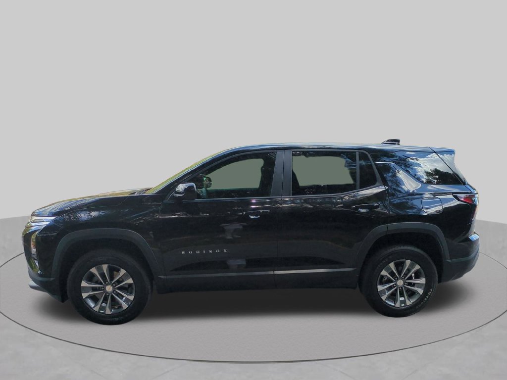 New 2026 Chevrolet Equinox LT w/ Safety and Technology Package FWD image 9