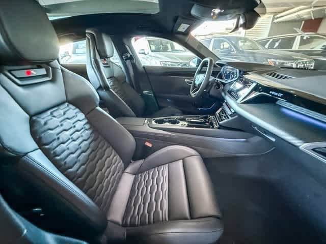 New 2026 Audi S e-tron GT Premium Plus AWD/4WD image 17