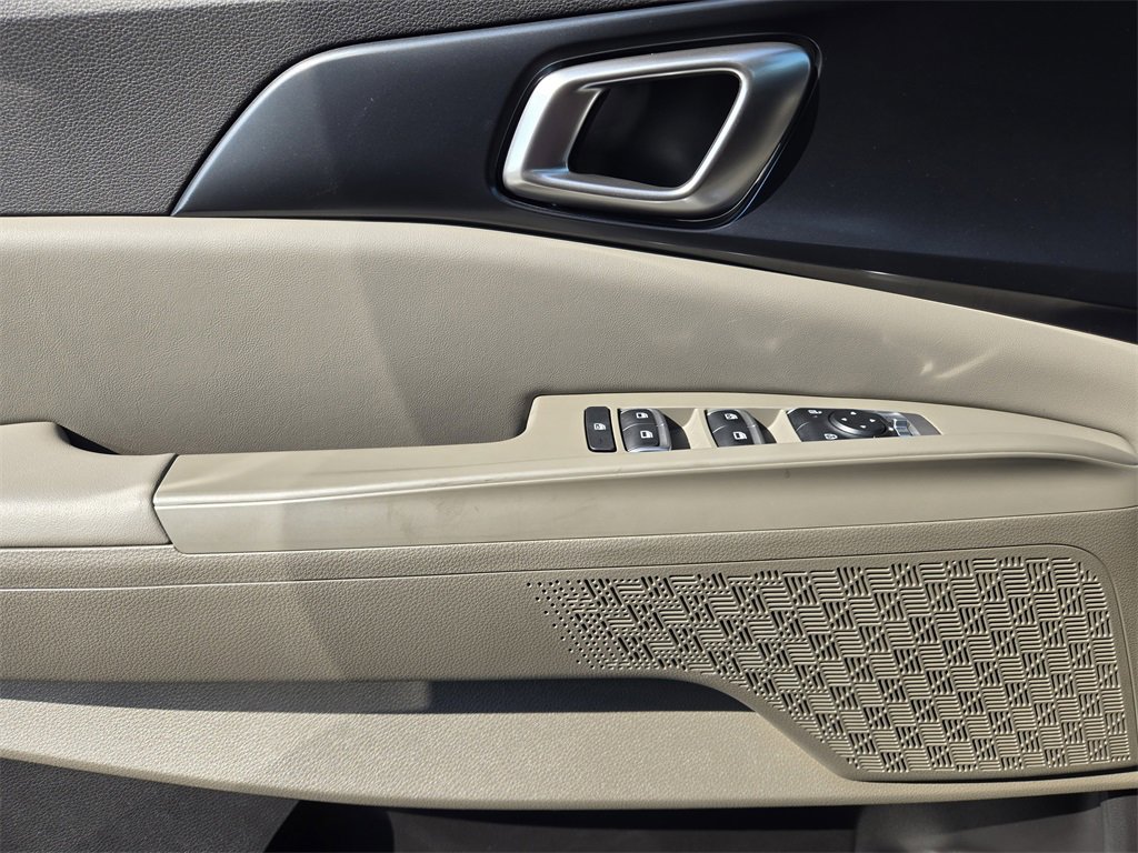 New 2026 Kia Carnival LXS image 16