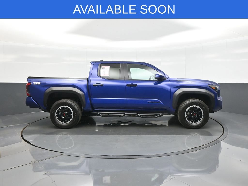 Used 2024 Toyota Tacoma TRD Off-Road AWD/4WD image 8
