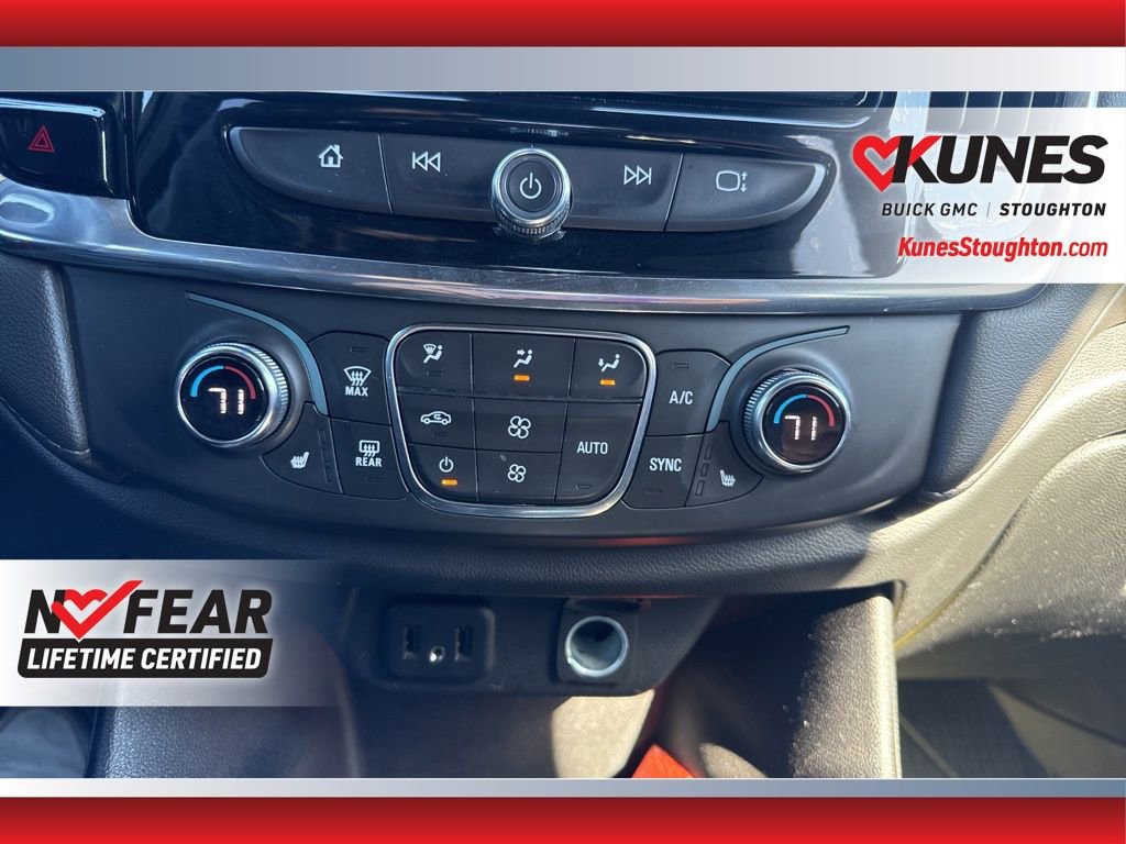 Used 2023 Chevrolet Traverse LT w/ LPO, Floor Liner Package image 33